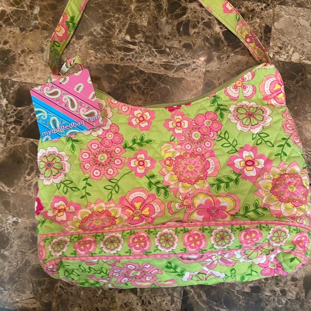 Vibrant Floral Shoulder Quilted Bag in Green and Pink - Picture 4 of 9